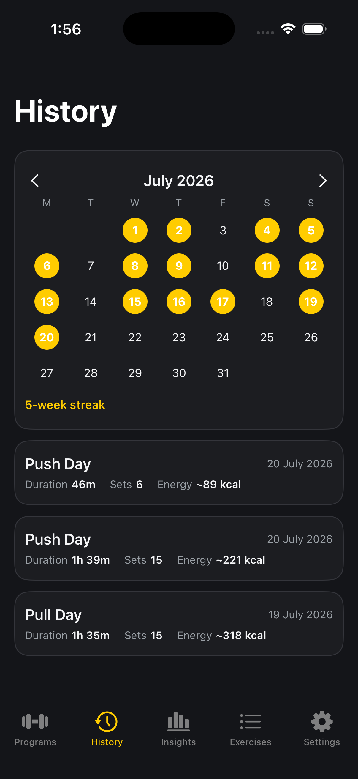 Loadex History screen showing a monthly calendar with logged workout days highlighted and a running streak